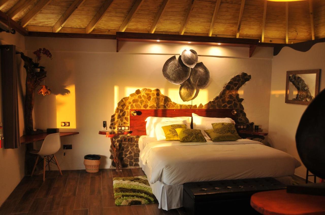 Mango Island Lodges Saint Joseph Exterior foto