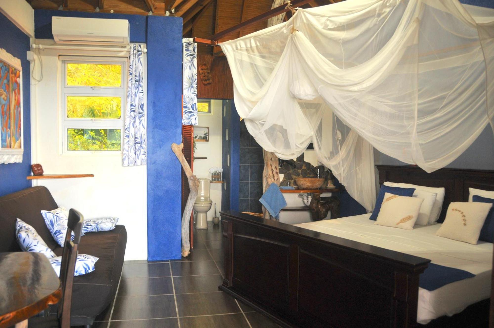 Mango Island Lodges Saint Joseph Exterior foto